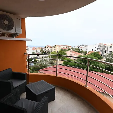 The View Borik Ζαντάρ